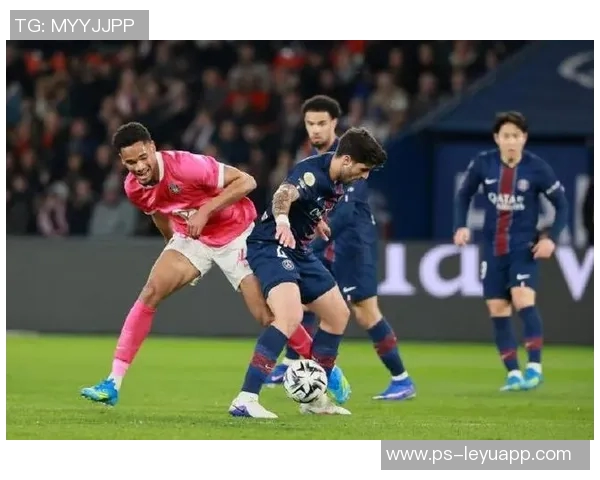 恩里克提升我的防守能力我乐于在左右两个边路灵活发挥